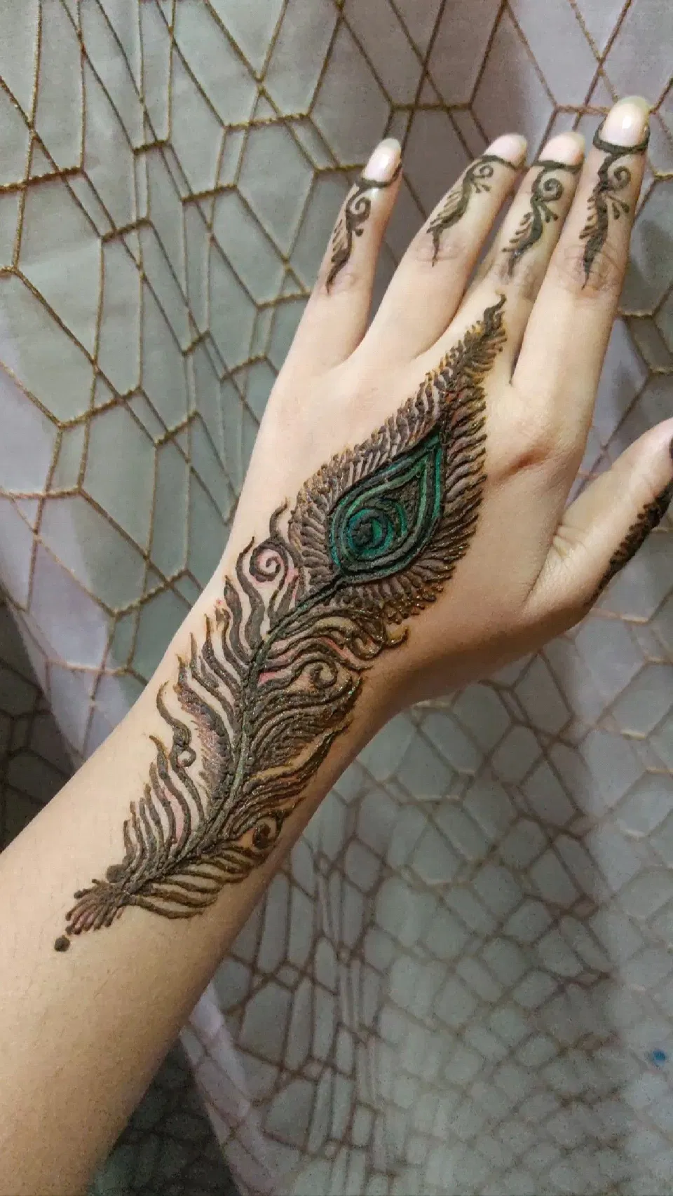 Aesthetic Arabic Back Hand Mehndi Design with Peacock