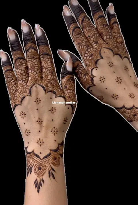 aesthetic bridal heart back hand mehndi design
