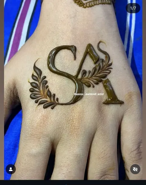 arabic simple figure finger mehndi design