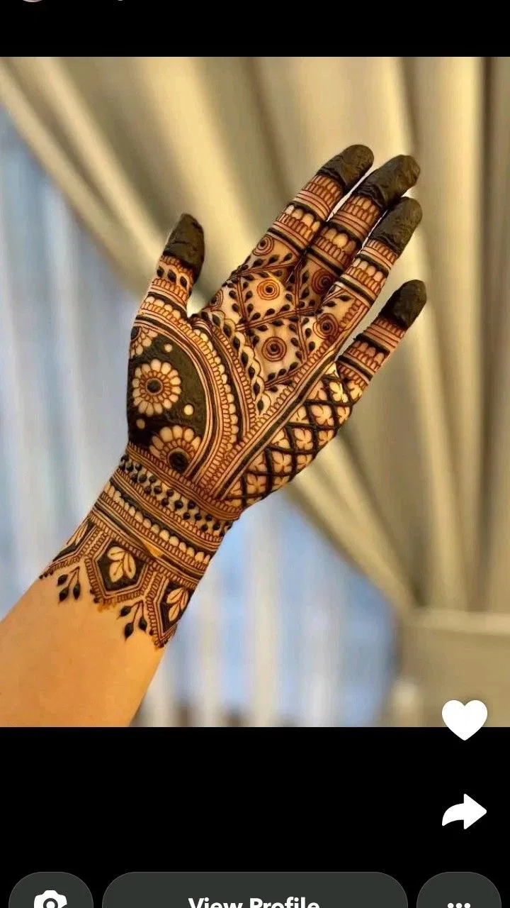 Royal Simple Front Hand Mehndi Design