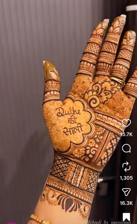 front hand mehndi design