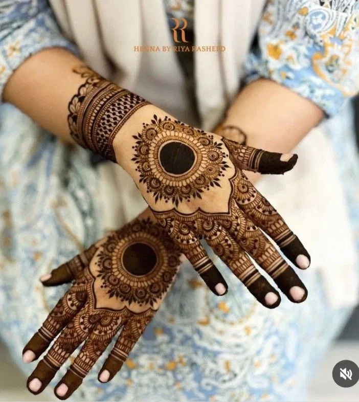 Bridal Indian Back Hand Mehndi Design with Gol Tikki and Deity