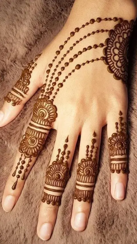 simple jaal finger mehndi design
