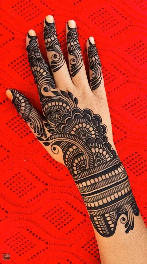 bel back hand mehndi design