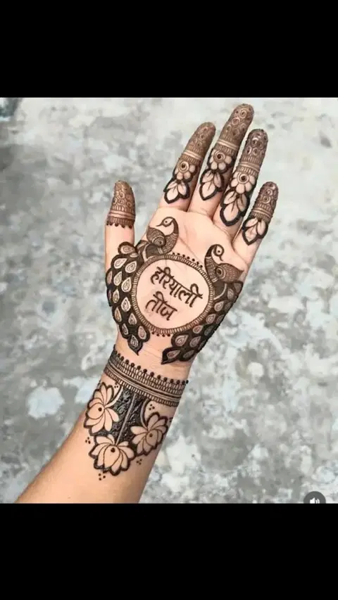 simple stylish circle front hand mehndi design