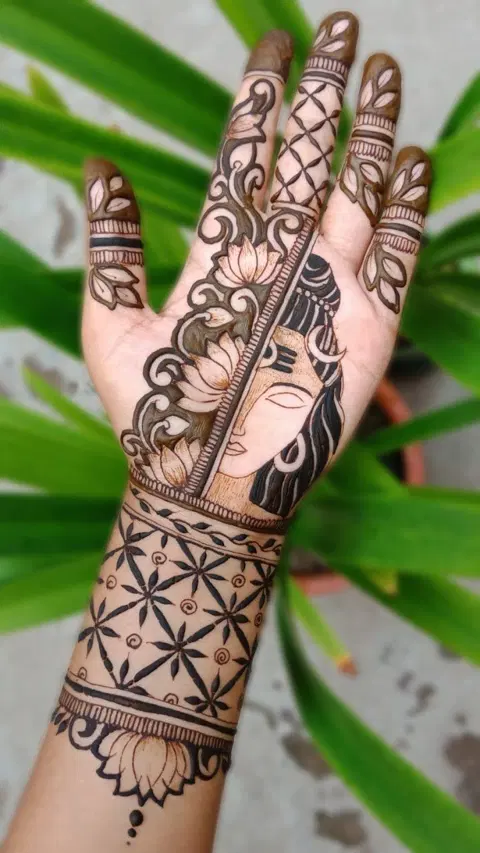 bridal simple deity front hand mehndi design