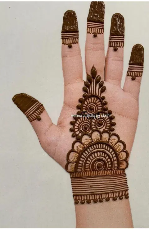bridal simple circle finger mehndi design