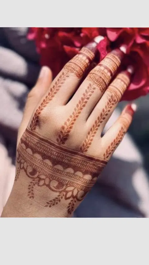 aesthetic royal flower back hand mehndi design