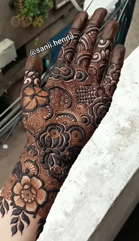 bridal dubai flower back hand mehndi design