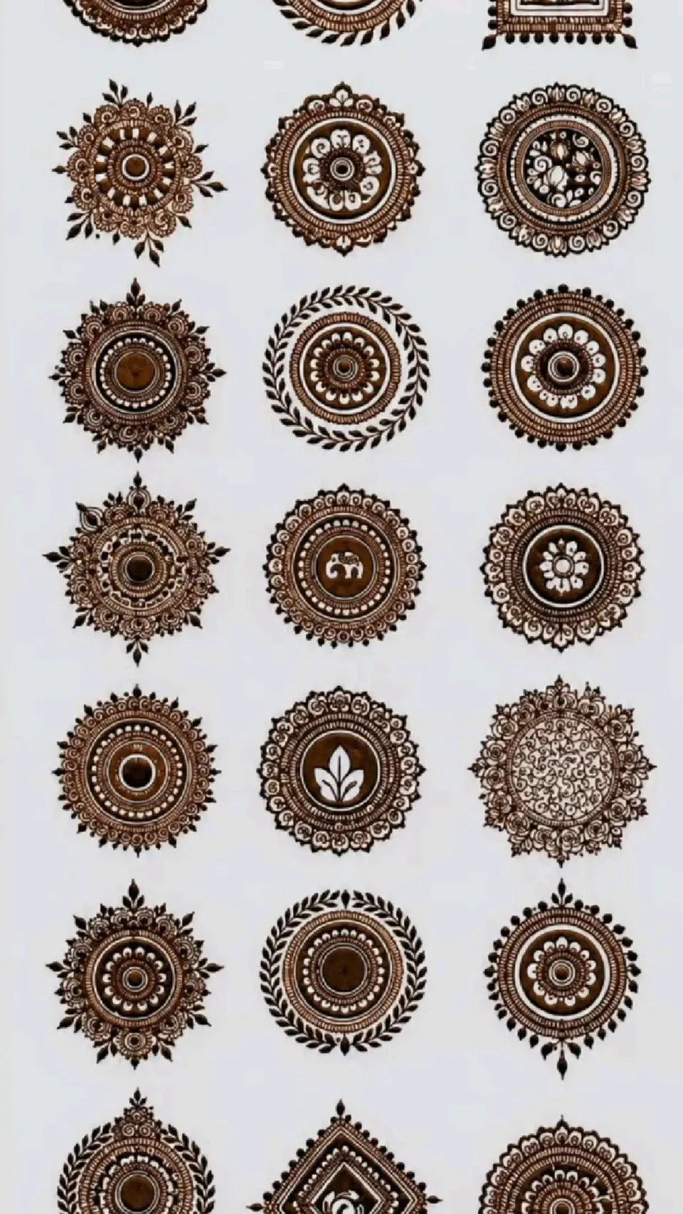 Bridal Pakistani Back Hand Mehndi Design with Gol Tikki, Jaal and Lotus for Raksha Bandhan (2)
