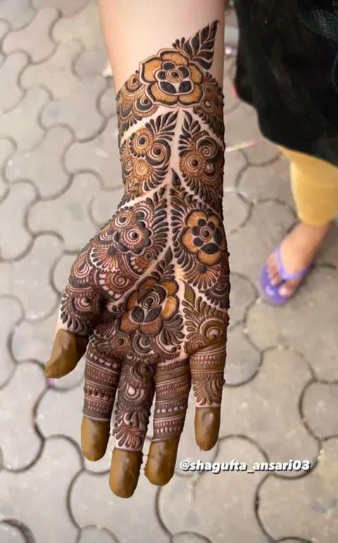 bridal dubai front hand mehndi design