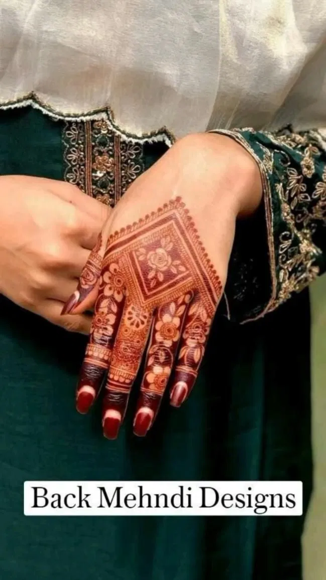 Easy Stylish Back Hand Mehndi Design