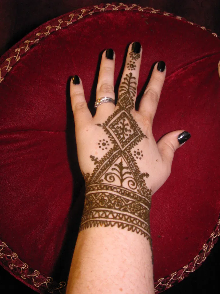 Moroccan Simple Full Hand Mehndi Design