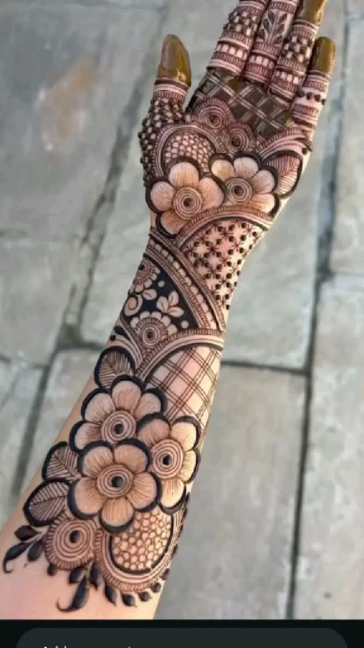 Arabic Bridal Arm Mehndi Design with Figures and Flowers for Karwa Chauth