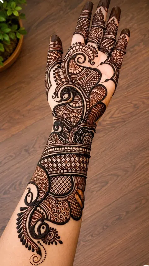 bridal indian circle finger mehndi design