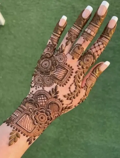 arabic bridal back hand mehndi design