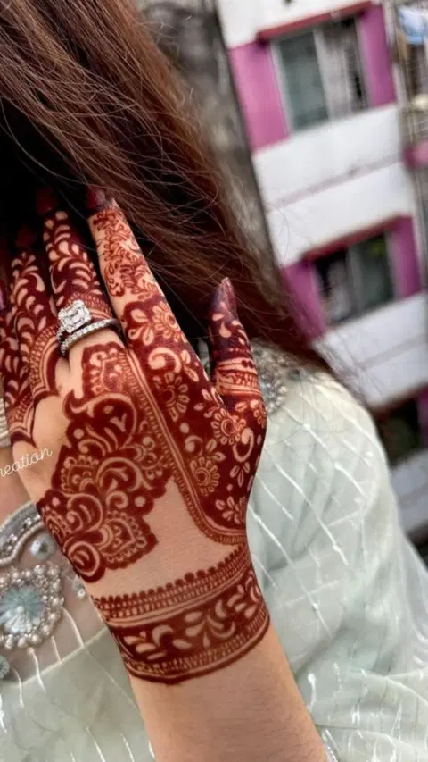 arabic stylish back hand mehndi design