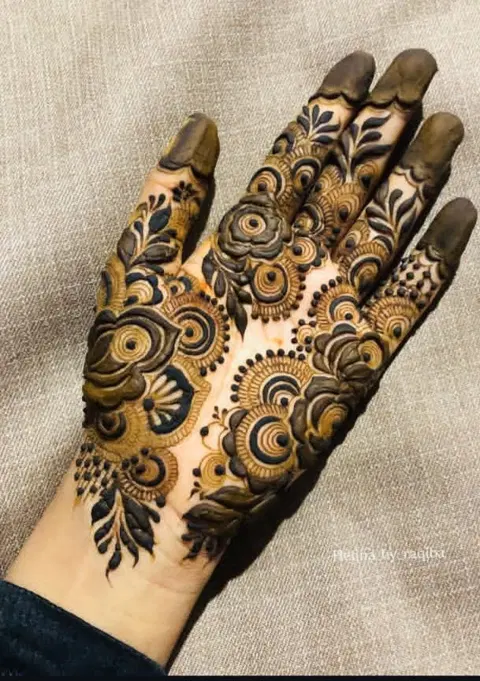 dubai front hand mehndi design