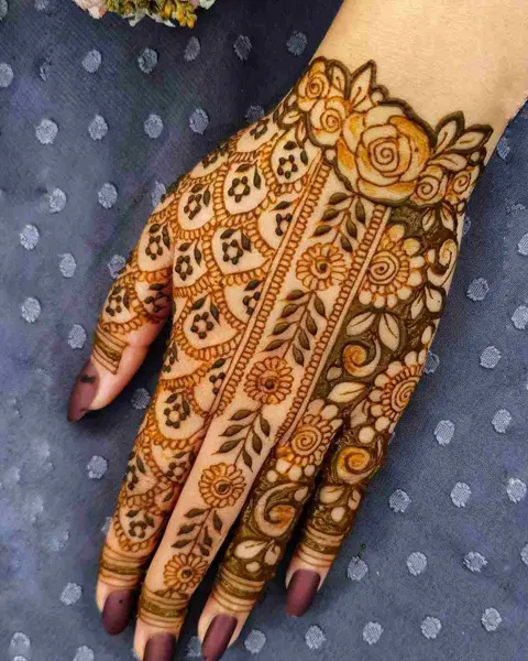 bridal stylish deity back hand mehndi design