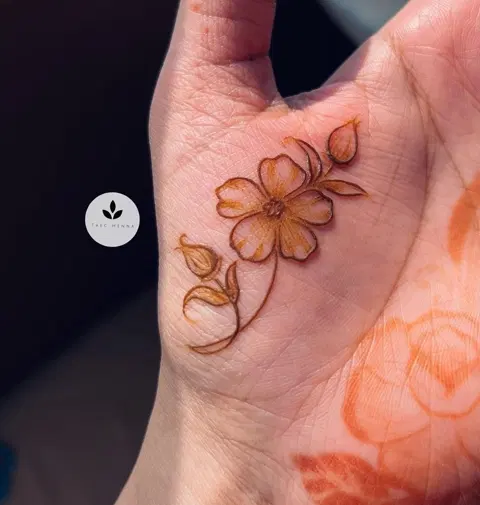 arabic simple flower front hand mehndi design