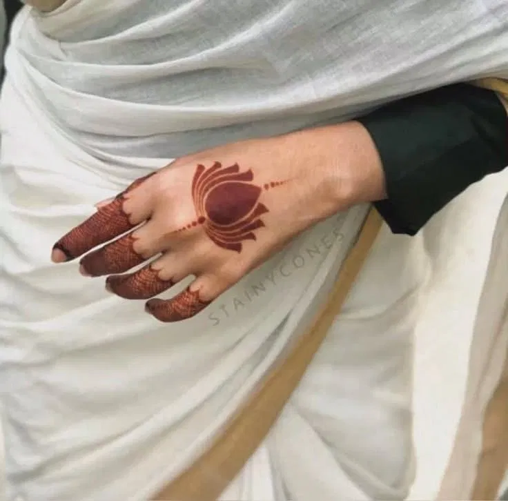 Aesthetic Minimal Back Hand Mehndi Design with Lotus (3)