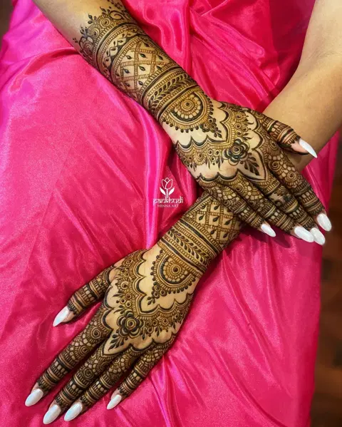 bridal stylish heart arm mehndi design
