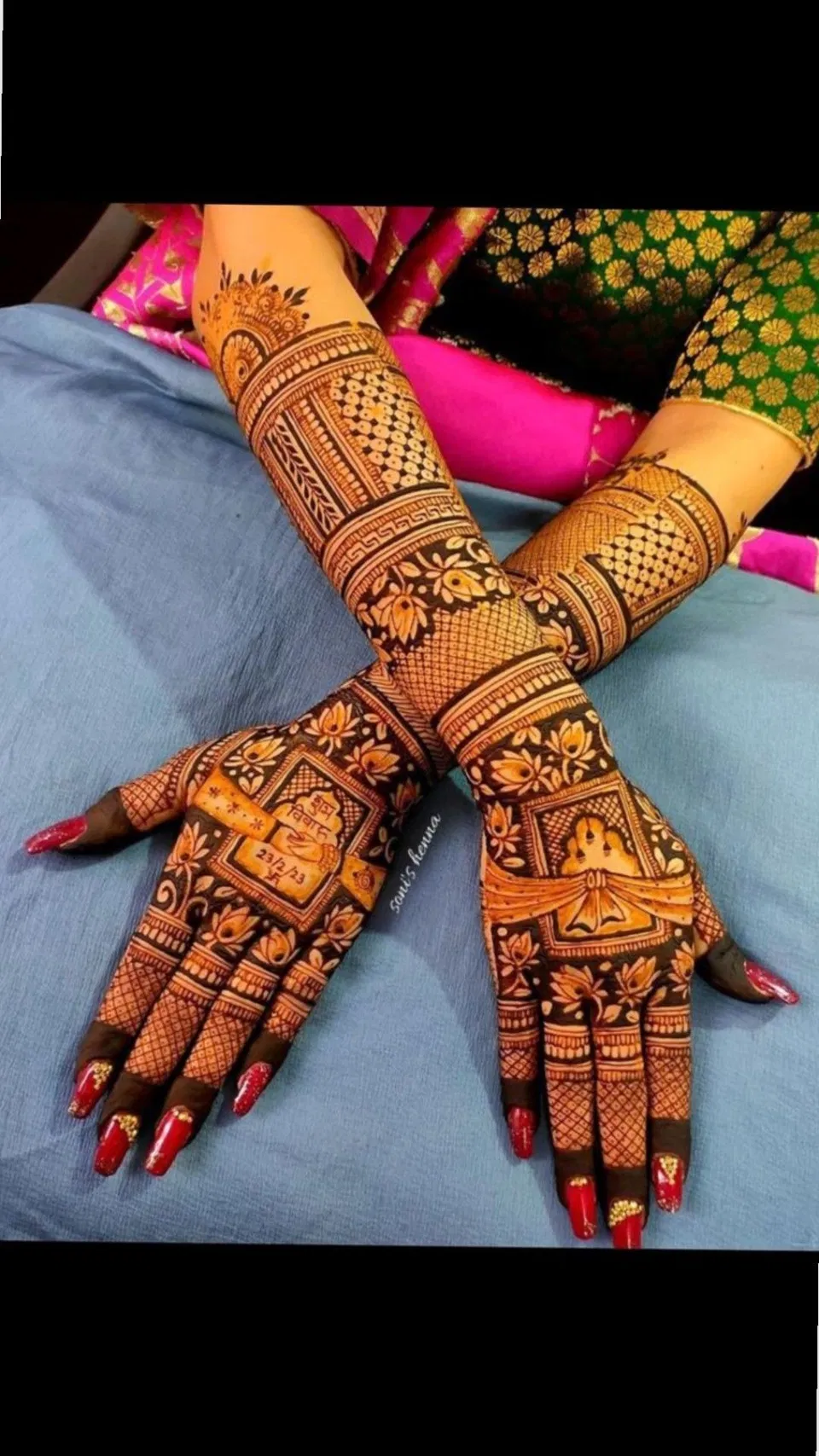 Bridal Stylish Back Hand Mehndi Design with Figures (15)