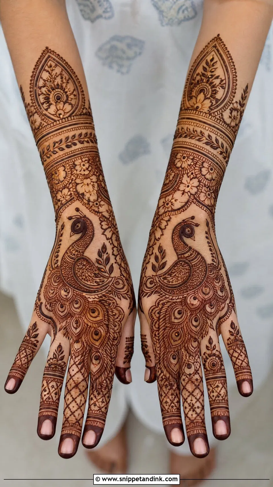 Bridal Stylish Back Hand Mehndi Design with Peacock (3)
