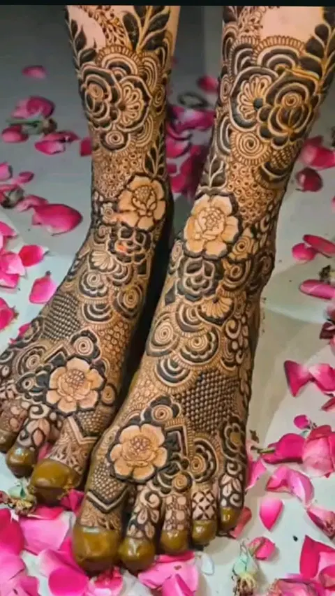 bridal royal flower foot mehndi design