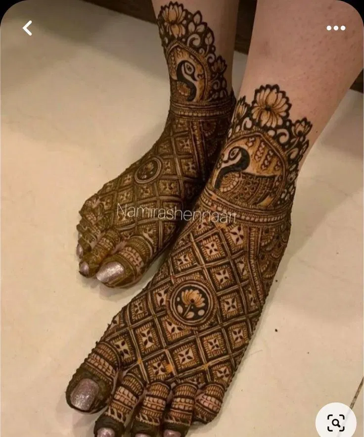Bridal Royal Foot Mehndi Design with Figures, Flowers and Hearts for Engagement (2)