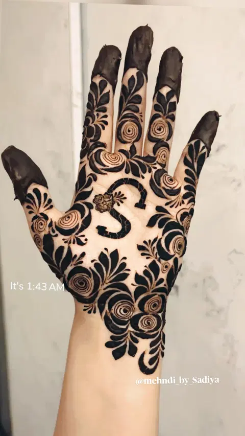 arabic stylish name back hand mehndi design