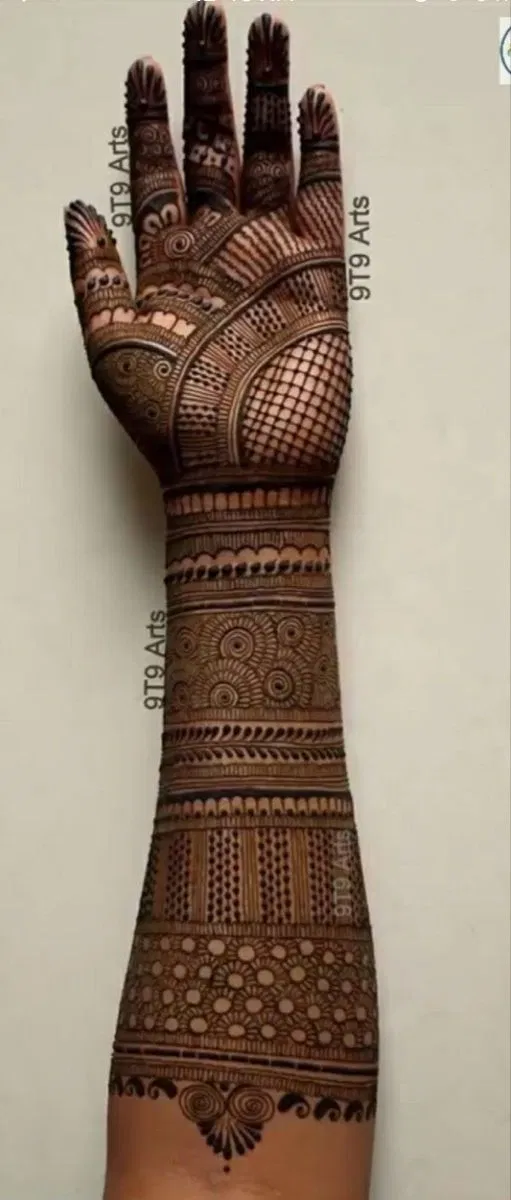 Arabic Stylish Finger Mehndi Design for Teej