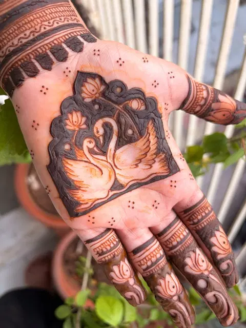 bridal simple peacock finger mehndi design