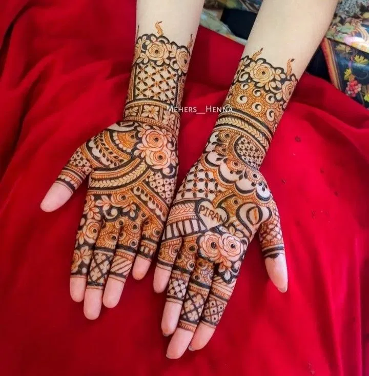 Bridal Stylish Full Hand Mehndi Design for Engagement