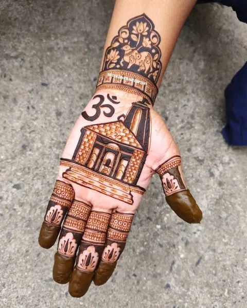 bridal stylish front hand mehndi design