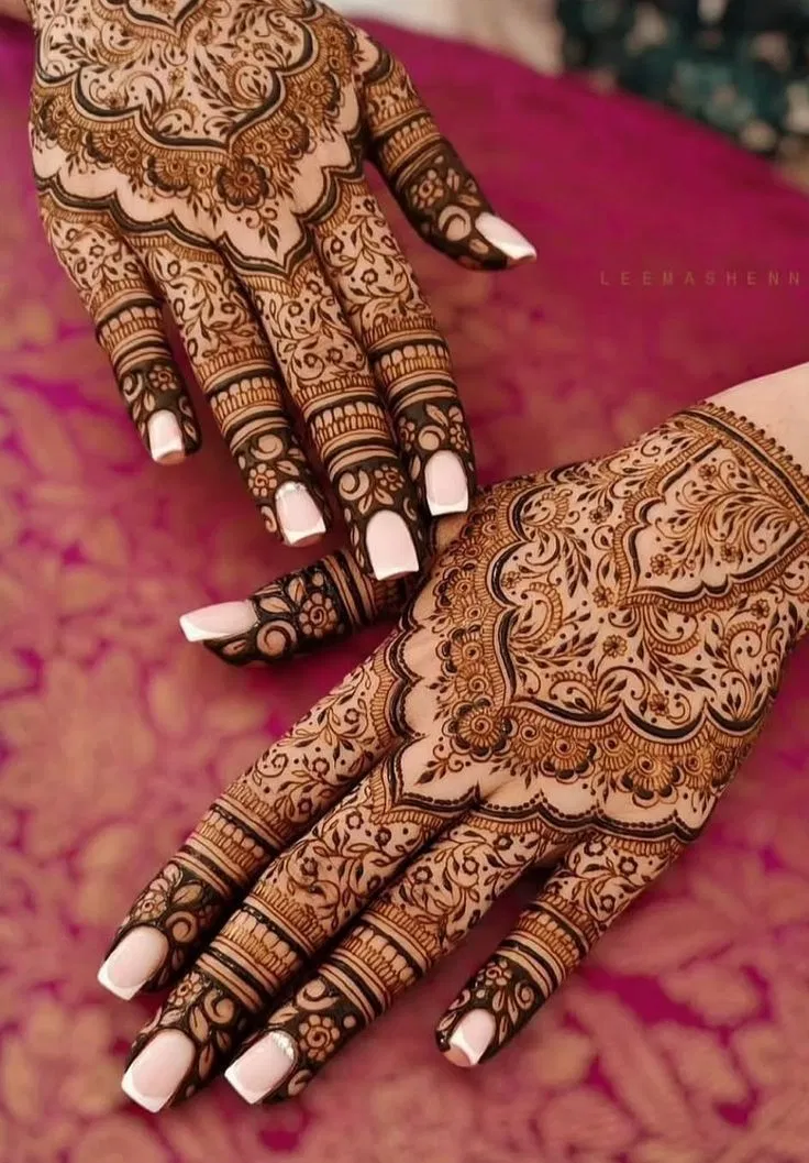 Bridal Dubai Back Hand Mehndi Design (3)