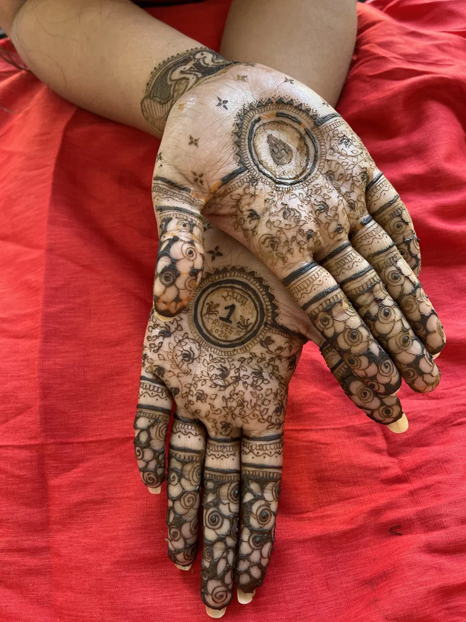 Simple Back Hand Mehndi Design with Gol Tikki, Flowers and Moon