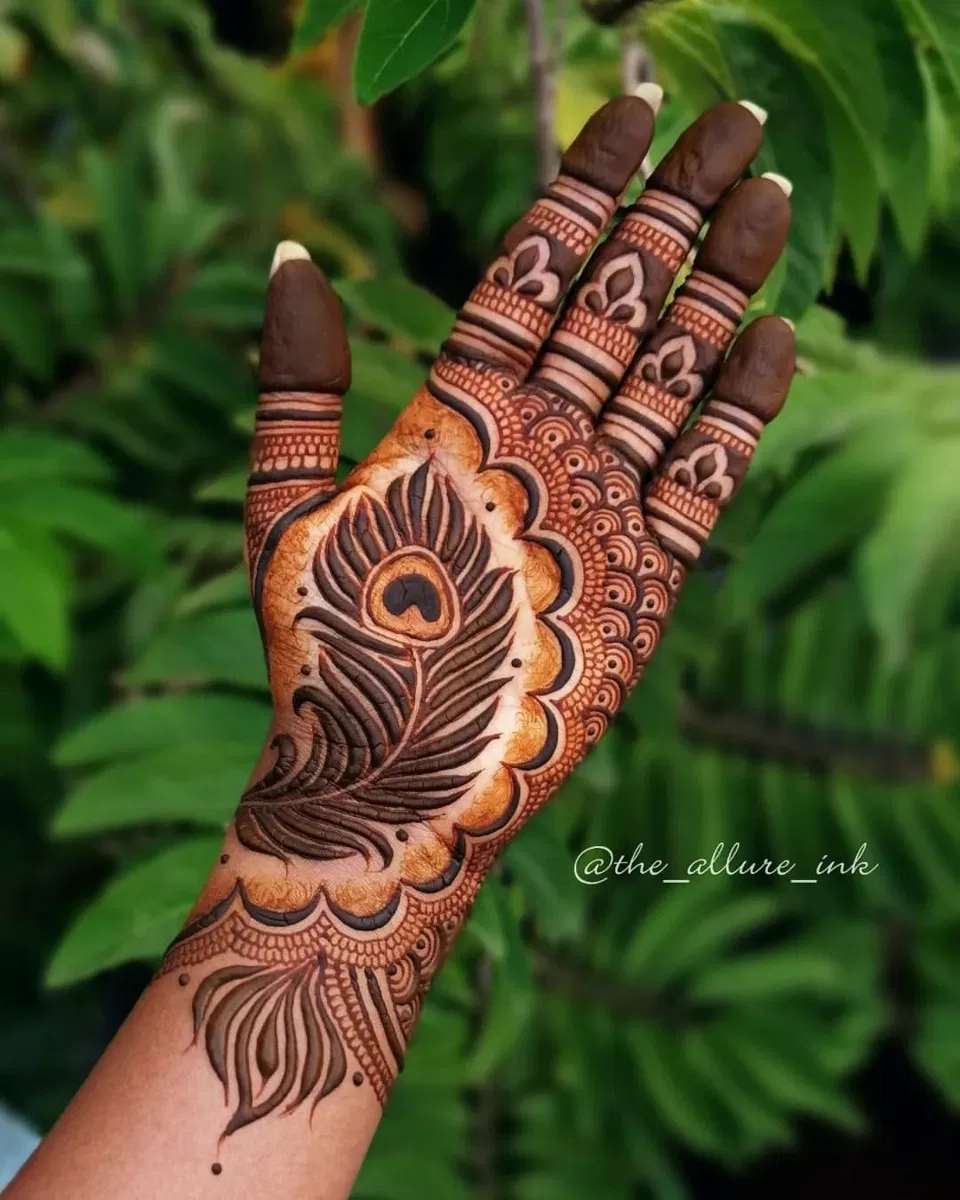 Aesthetic Arabic Front Hand Mehndi Design with Gol Tikki and Peacock