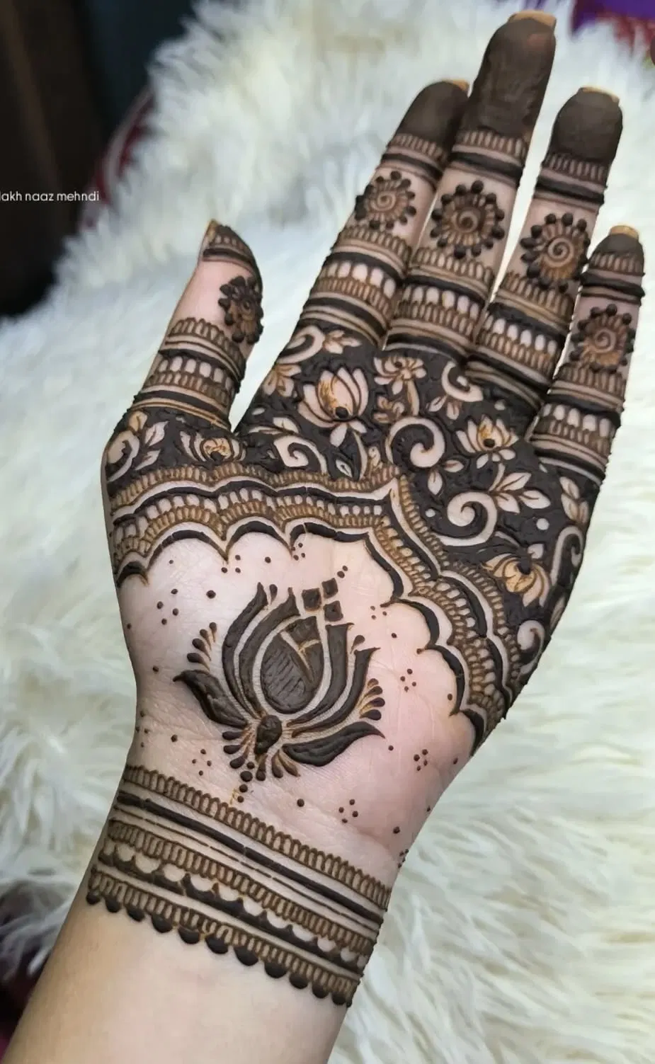 Aesthetic Arabic Front Hand Mehndi Design with Lotus for Eid