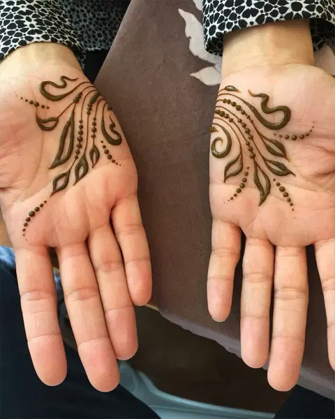 arabic simple back hand mehndi design