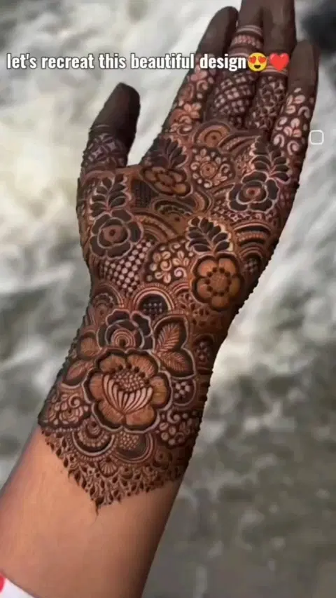 bridal indian circle finger mehndi design