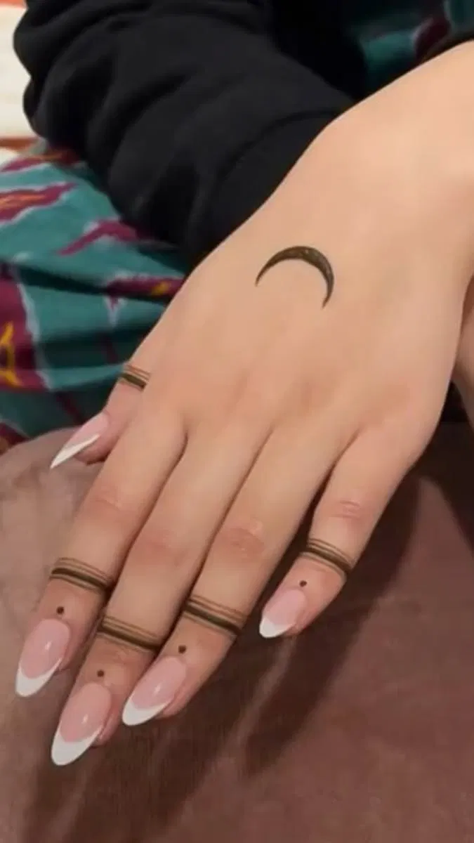 Simple Back Hand Mehndi Design with Moon