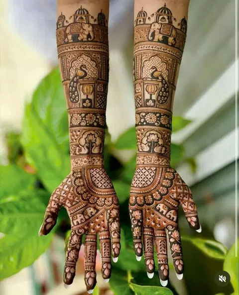 bridal indian figure front hand mehndi design