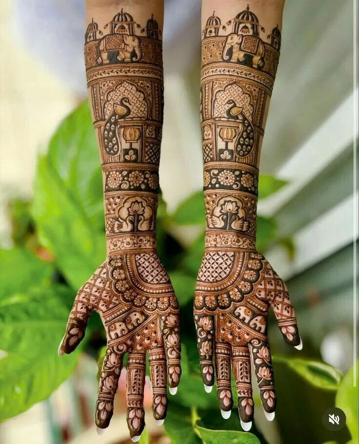 Bridal Indian Front Hand Mehndi Design with Figures and Peacock for Engagement (11)