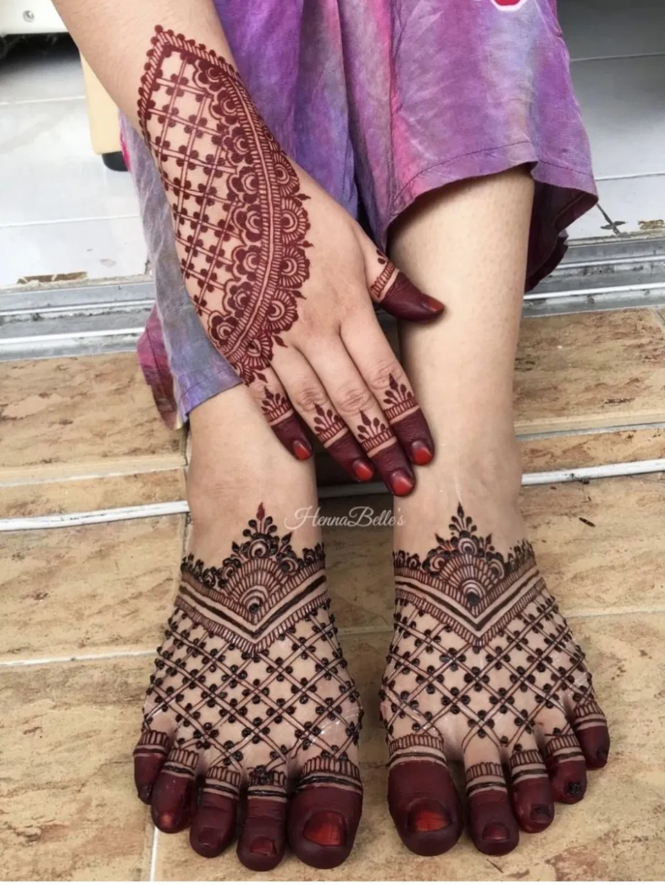 Bridal Indian Foot Mehndi Design (3)
