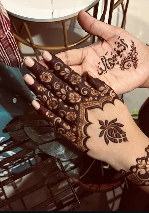 simple name mehndi design