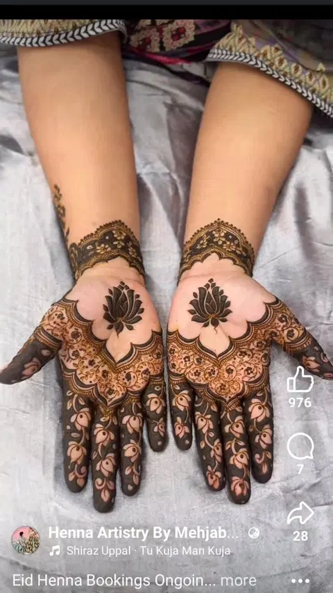 aesthetic pakistani lotus front hand mehndi design