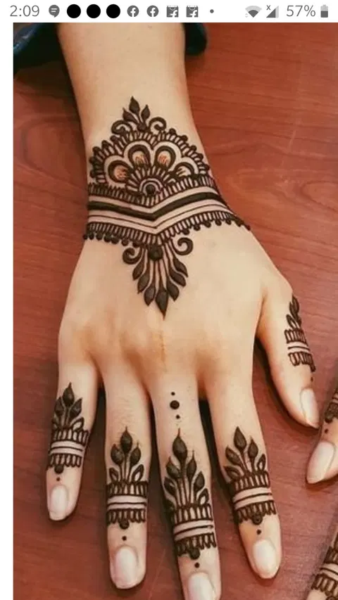 simple moon back hand mehndi design