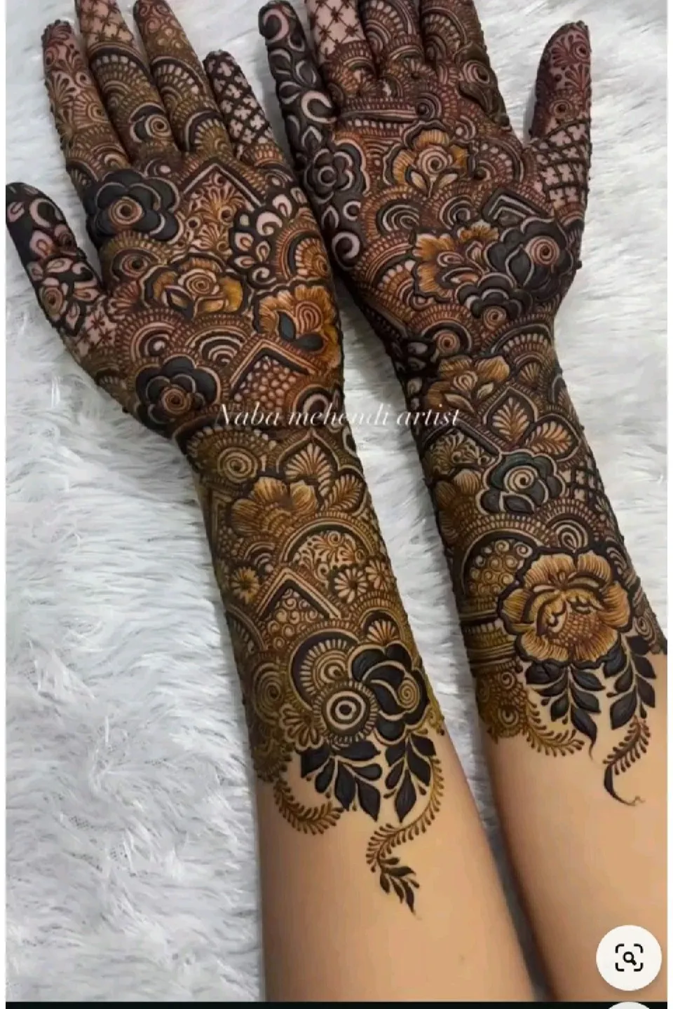 Bridal Stylish Foot Mehndi Design with Figures, Hearts and Lotus for Engagement