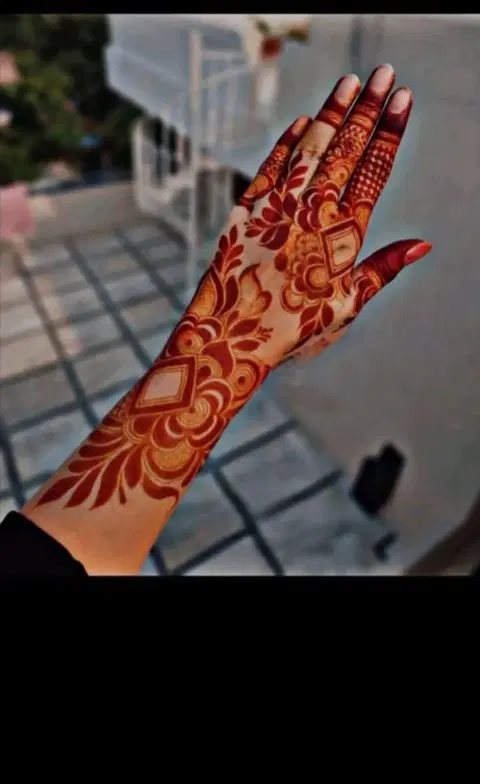 dubai pakistani back hand mehndi design